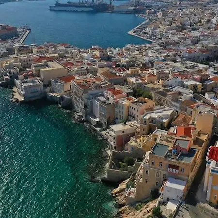 Classic Alexandra Ermoupoli-syros Vaporia Holiday home *